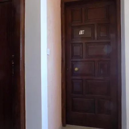 Afrodite 10 Spacious Apartment 公寓