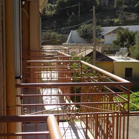 公寓 Afrodite 10 Spacious Apartment