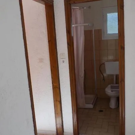 Afrodite 10 Spacious Apartment Apartman *